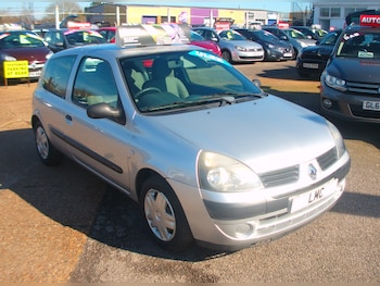 Renault Clio feature image