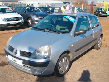 Used Renault Clio 2006 for sale - 77654102: Photo
