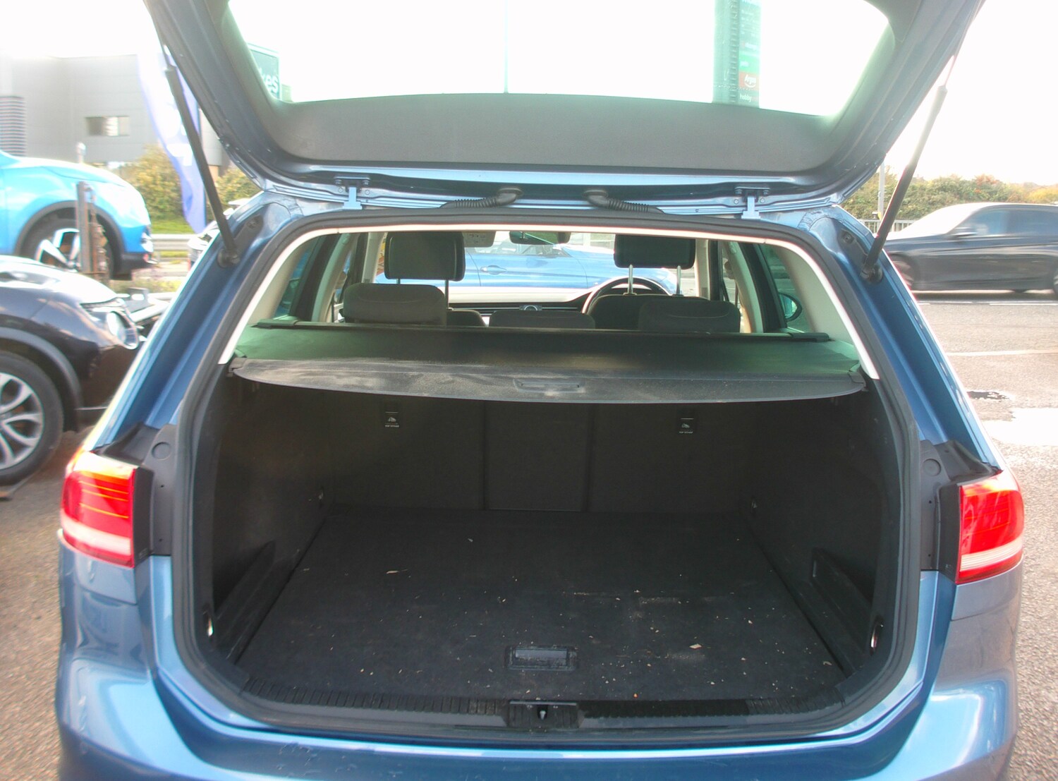 Used Volkswagen Passat 2016 for sale - 76429501: Photo 7