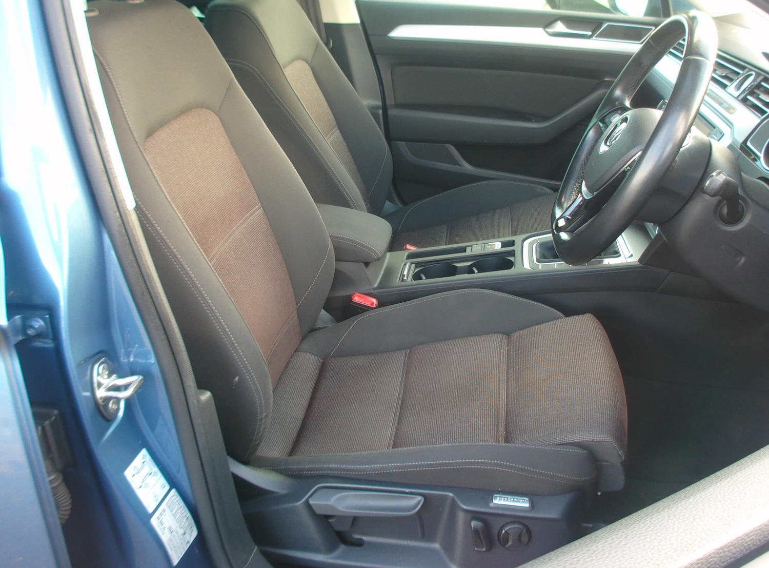 Used Volkswagen Passat 2016 for sale - 76429501: Photo 9