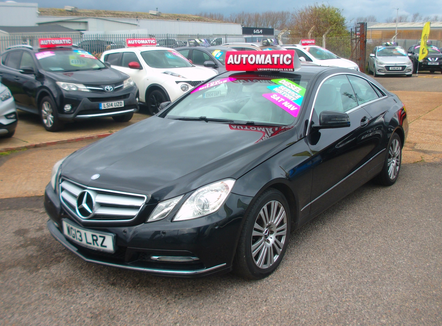 Used Mercedes-Benz E Class 2013 for sale - 76665392: Photo 3