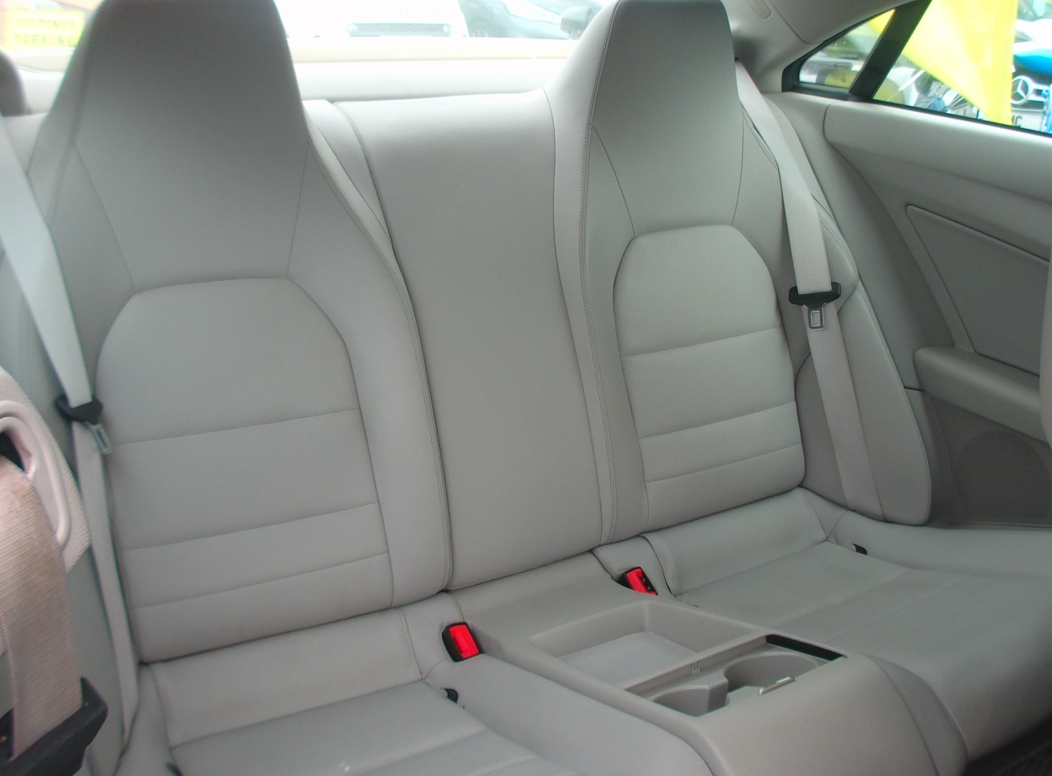 Used Mercedes-Benz E Class 2013 for sale - 76665392: Photo 8