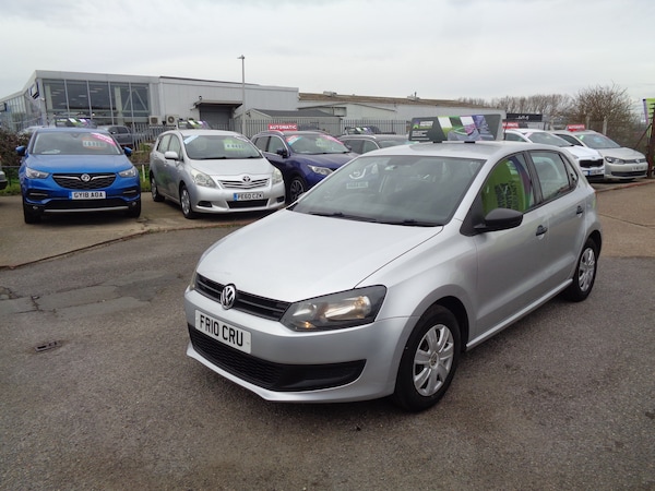 Used Volkswagen Polo 2010 for sale - 74117109: Photo 3
