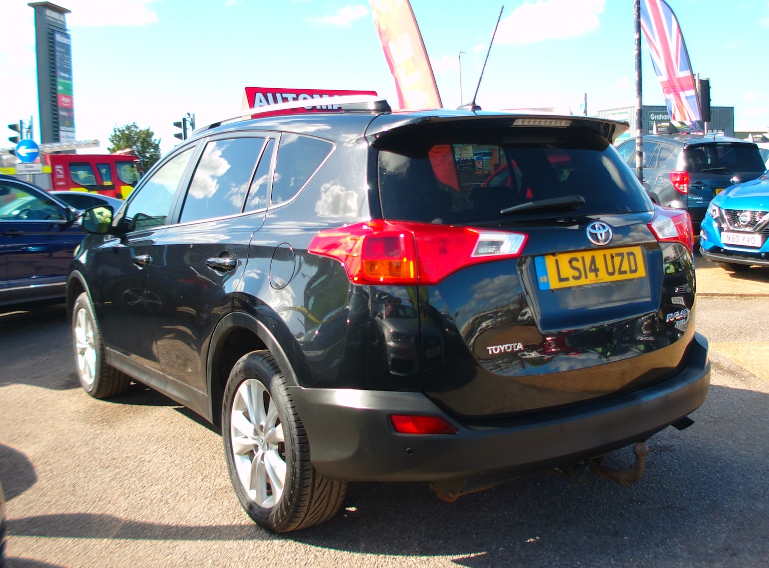 Used Toyota RAV4 2014 for sale - 77023537: Photo 4