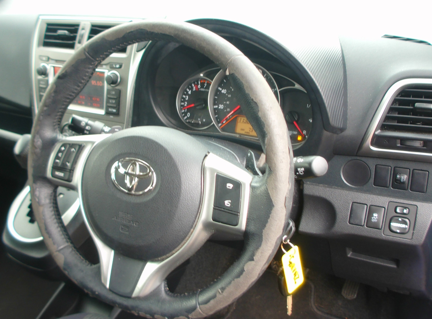 Used Toyota Verso 2011 for sale - 77631346: Photo 10