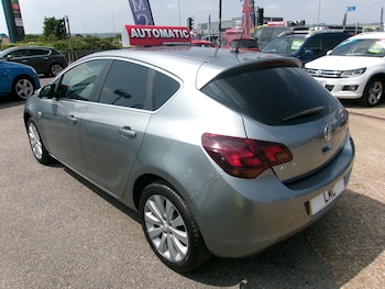 Used Vauxhall Astra 2011 for sale - 79114746: Photo