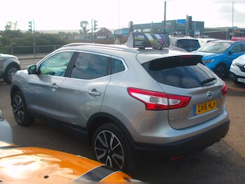 Used Nissan Qashqai 2016 for sale - 76149203: Photo 4