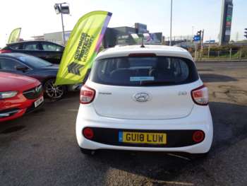 Used Hyundai i10 2018 for sale - 73753197: Photo