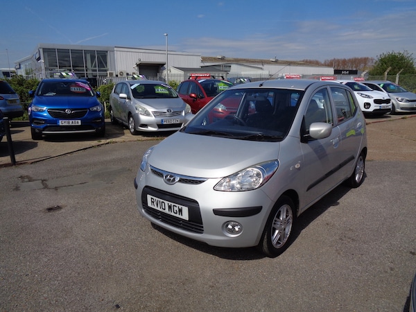 Used Hyundai i10 2010 for sale - 74424441: Photo 3