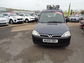 Used Vauxhall Combo Tour 2009 for sale - 75587028: Photo