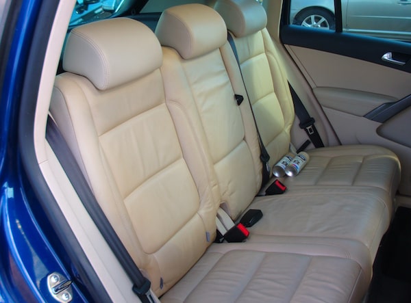 Used Volkswagen Tiguan 2010 for sale - 76019439: Photo 8