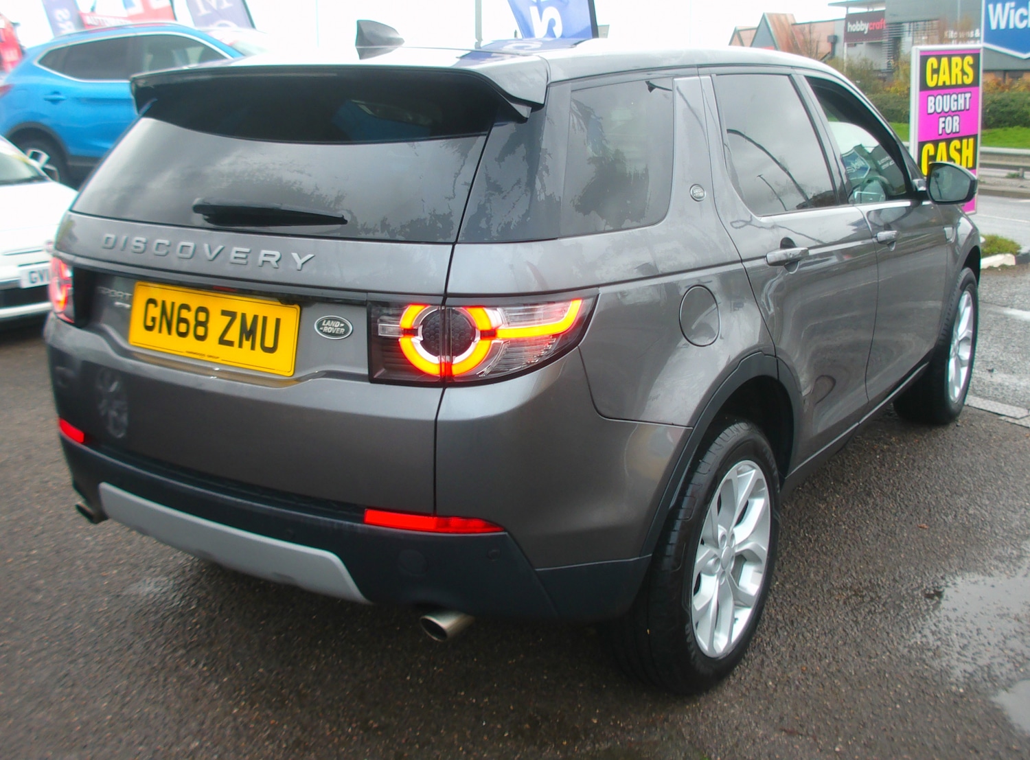 Used Land Rover Discovery Sport 2018 for sale - 76748509: Photo 8