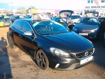 Used Volvo V40 2013 for sale - 77688186: Photo