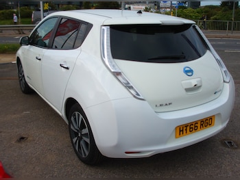 Used Nissan Leaf 2017 for sale - 75524754: Photo