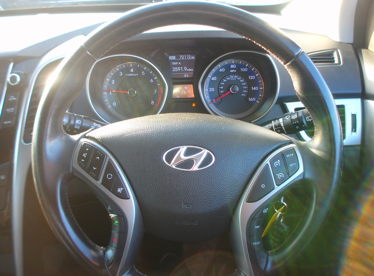 Used Hyundai i30 2012 for sale - 76650369: Photo 11