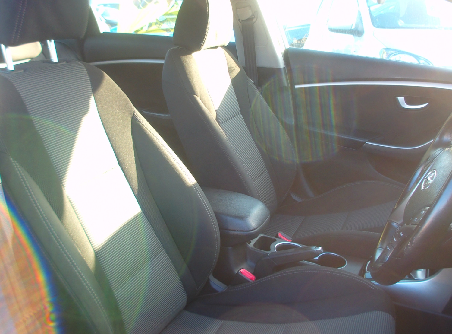 Used Hyundai i30 2012 for sale - 76650369: Photo 9