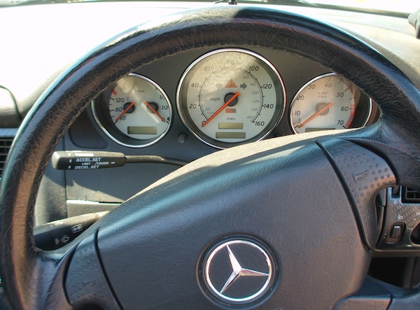 Used Mercedes-Benz SLK 1999 for sale - 75228605: Photo 9