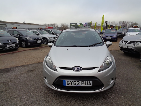 Used Ford Fiesta 2012 for sale - 65892466: Photo 2