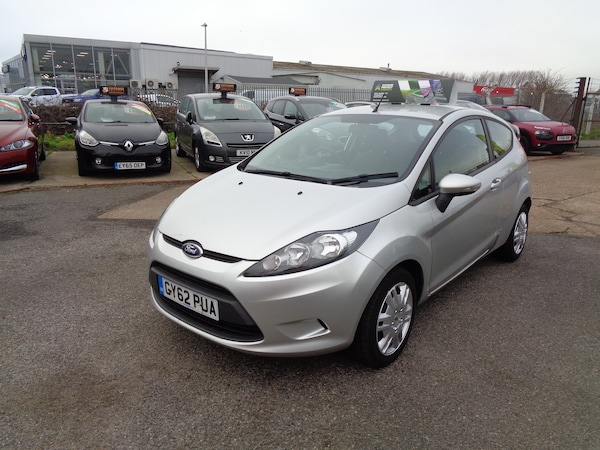 Used Ford Fiesta 2012 for sale - 65892466: Photo 3