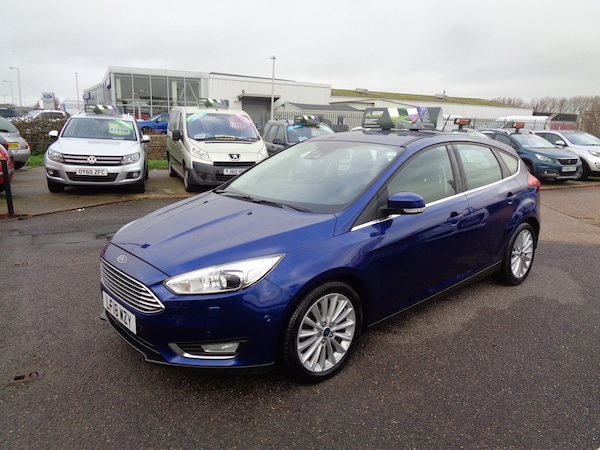 Used Ford Focus 2018 for sale - 69757893: Photo 3