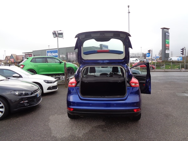 Used Ford Focus 2018 for sale - 69757893: Photo 7
