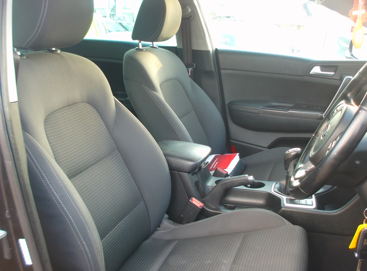 Used Kia Sportage 2017 for sale - 76739339: Photo 9