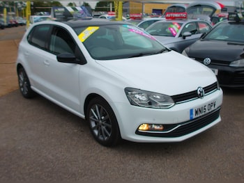 Used Volkswagen Polo 2015 for sale - 75575114: Photo