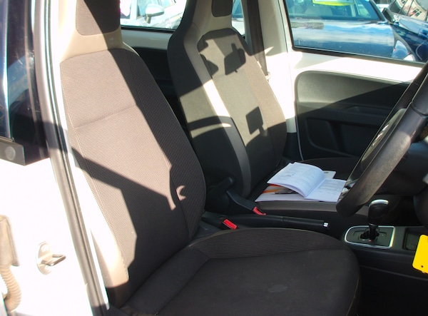 Used Volkswagen up! 2013 for sale - 76030256: Photo 10