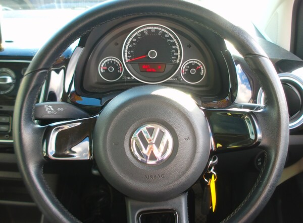 Used Volkswagen up! 2013 for sale - 76030256: Photo 12