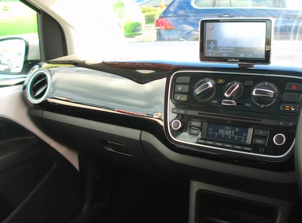 Used Volkswagen up! 2013 for sale - 76030256: Photo 13