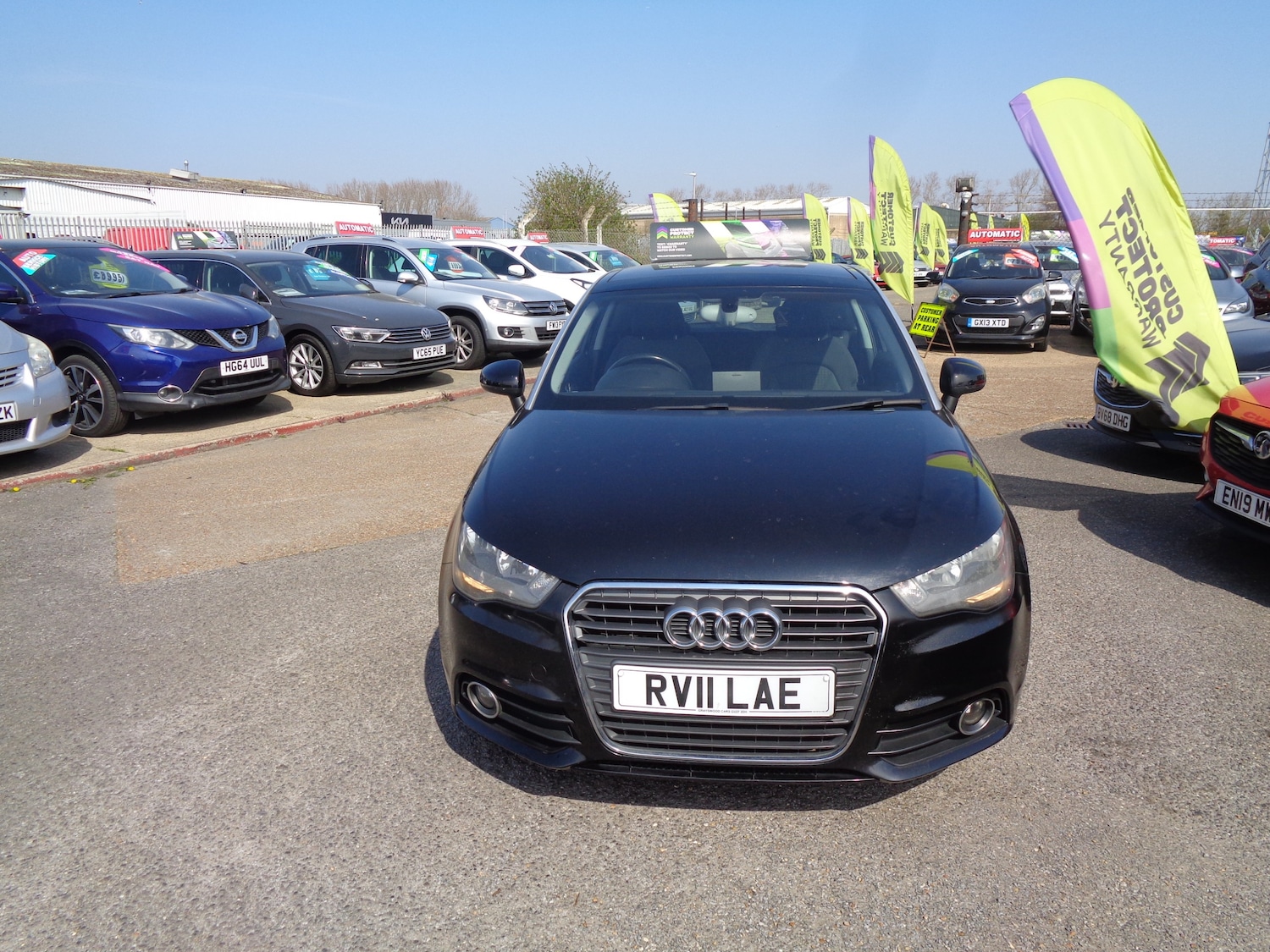Used Audi A1 2011 for sale - 77075305: Photo 2