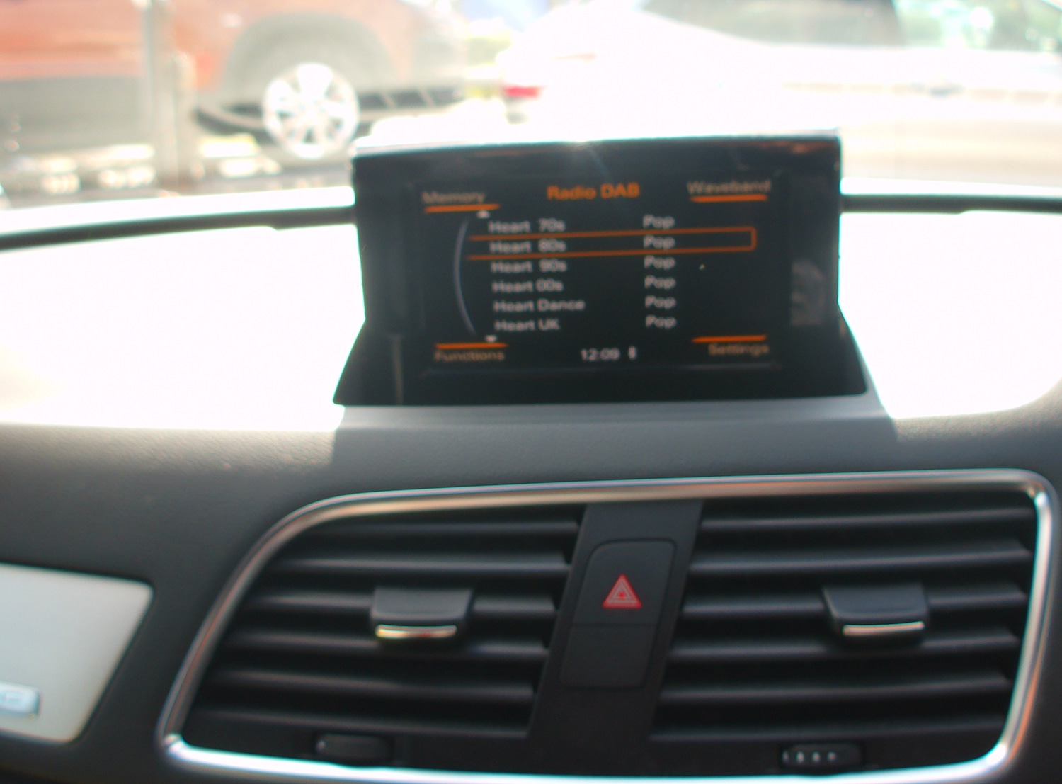 Used Audi Q3 2014 for sale - 78015985: Photo 13