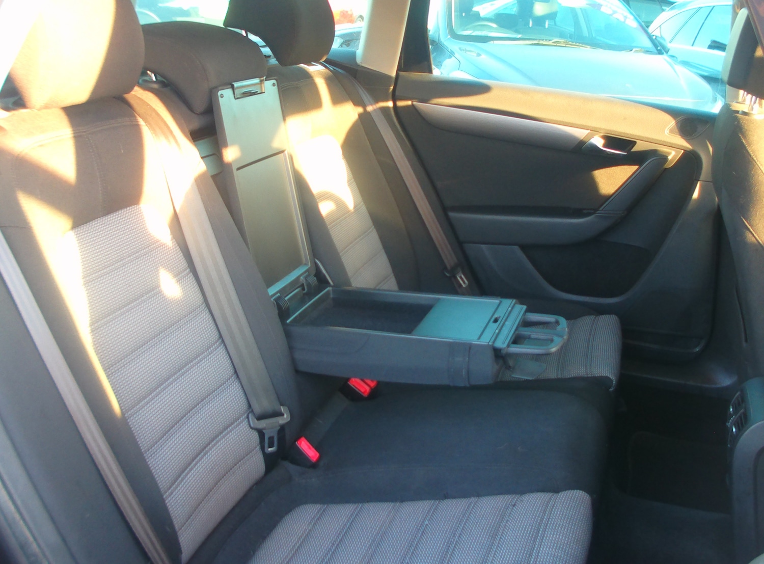 Used Volkswagen Passat 2013 for sale - 77450915: Photo 8