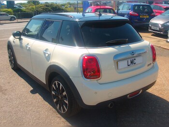 Used MINI Hatch 2019 for sale - 78532007: Photo
