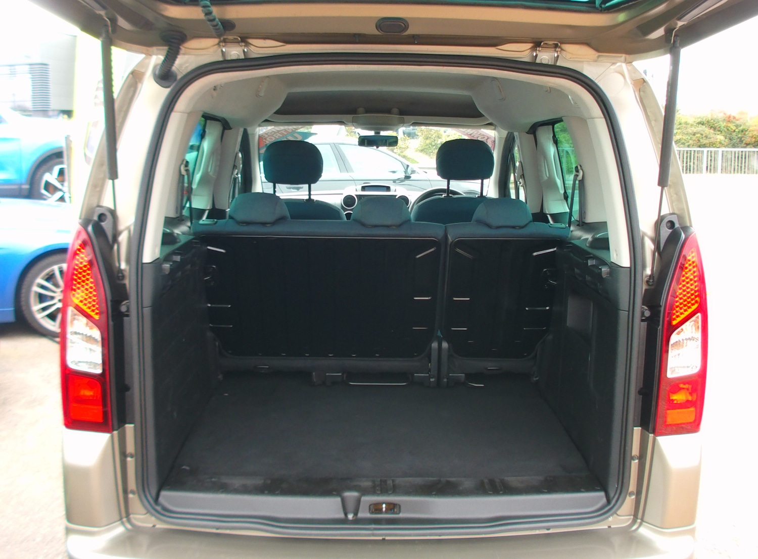 Used Citroen Berlingo 2017 for sale - 76070070: Photo 8