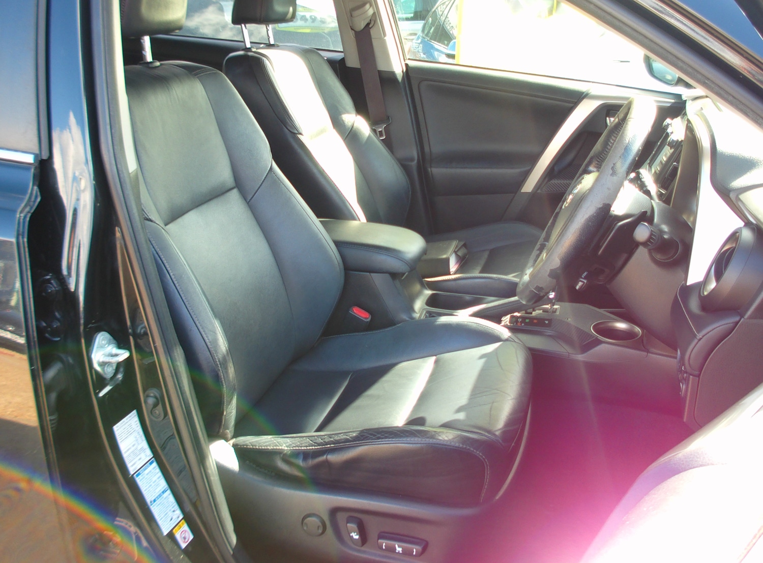 Used Toyota RAV4 2014 for sale - 76019460: Photo 10