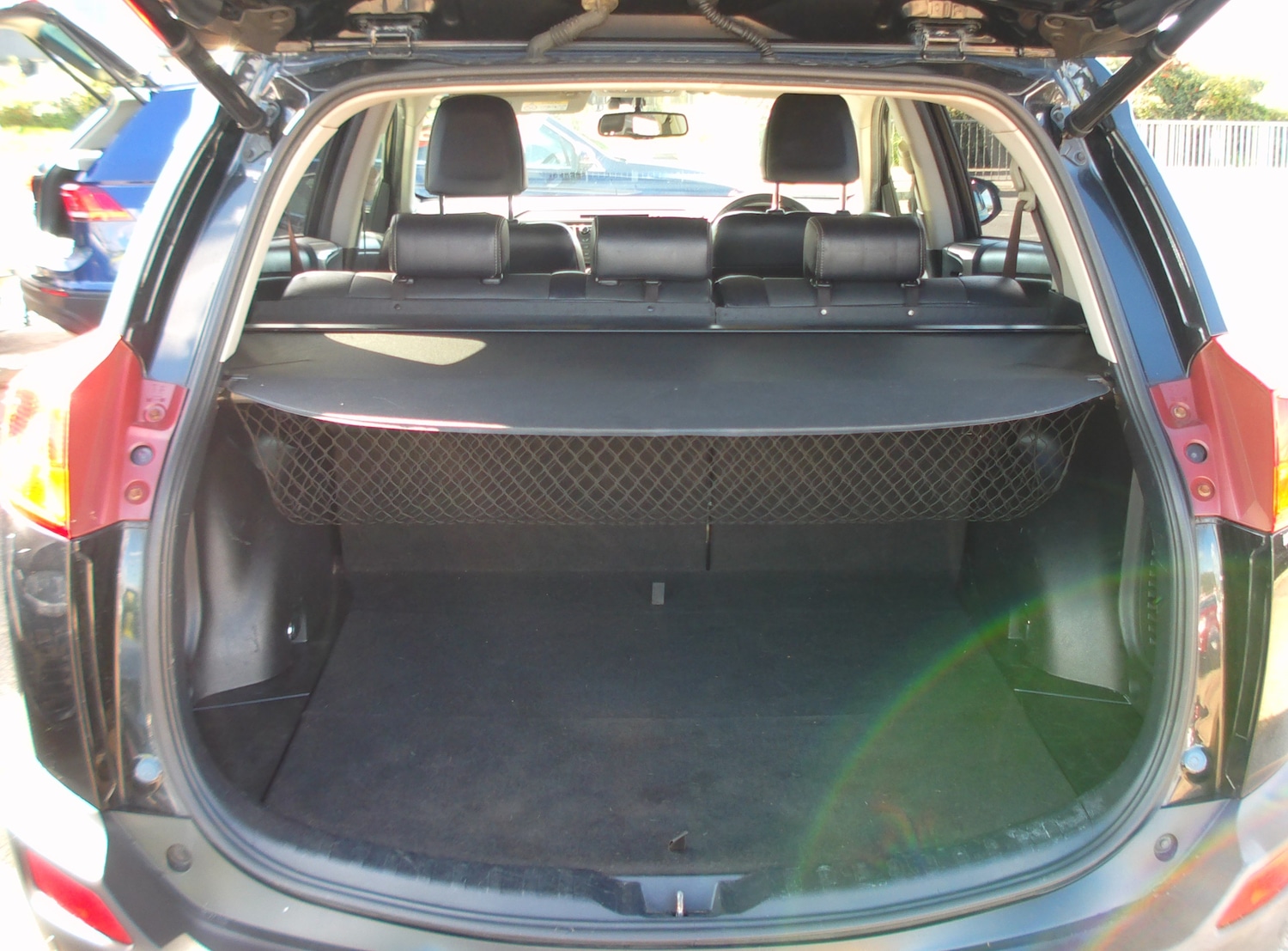 Used Toyota RAV4 2014 for sale - 76019460: Photo 7