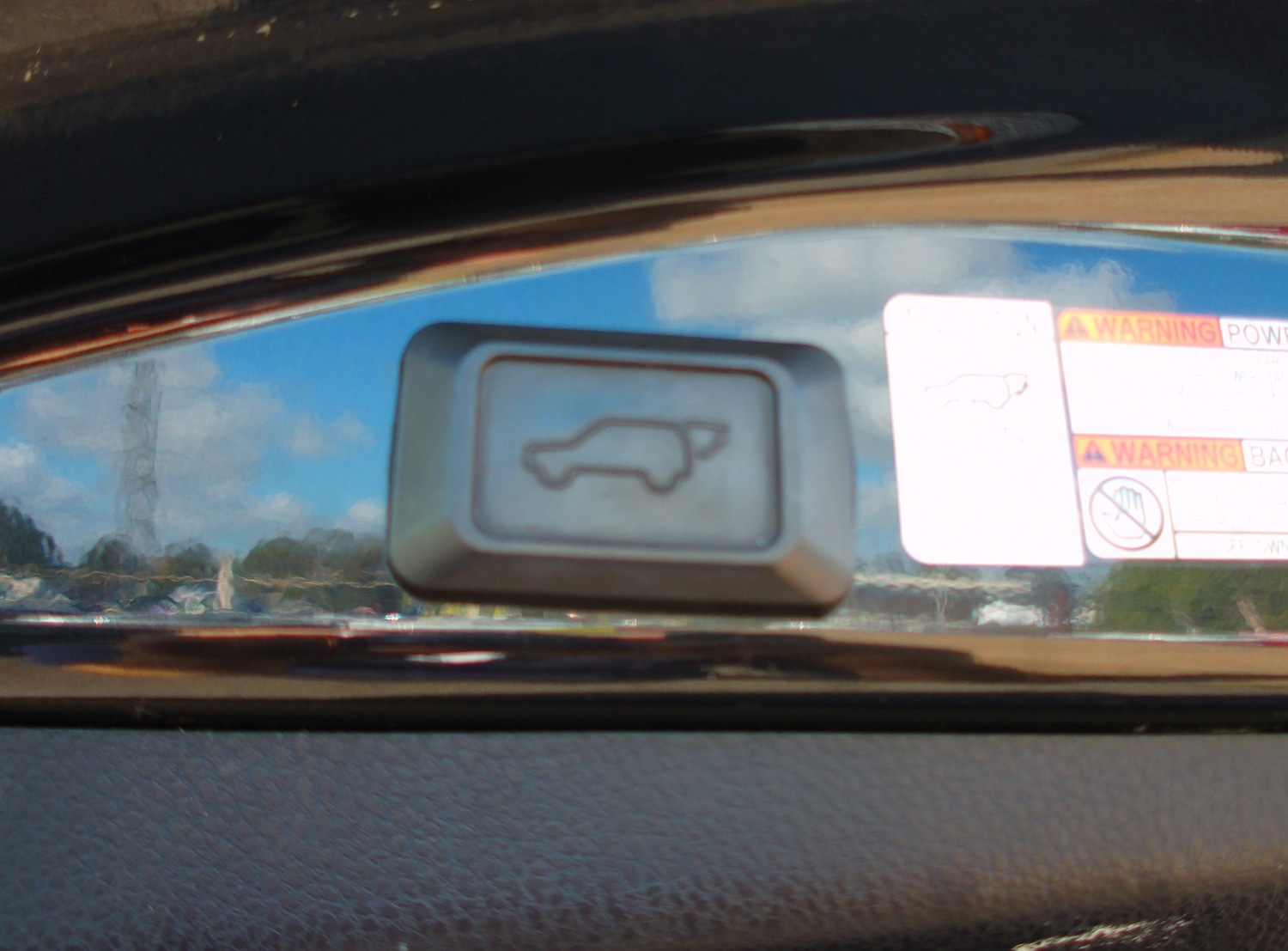 Used Toyota RAV4 2014 for sale - 76019460: Photo 8