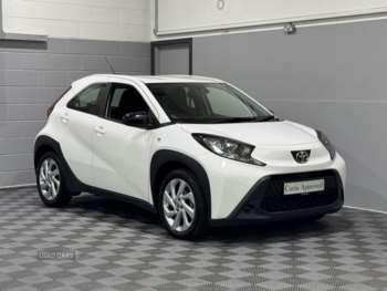 2023 - 1.0 VVT-i Pure 5dr