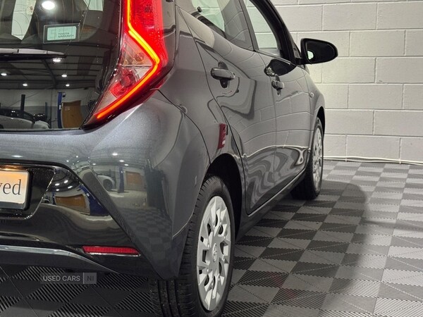 Used Toyota AYGO 2021 for sale - 76296306: Photo 12