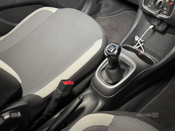 Used Toyota AYGO 2021 for sale - 76296306: Photo 13
