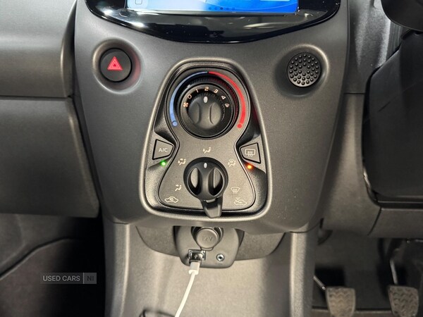 Used Toyota AYGO 2021 for sale - 76296306: Photo 14