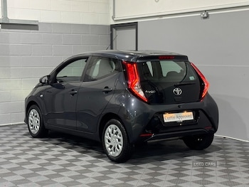 Used Toyota AYGO 2021 for sale - 76296306: Photo 4