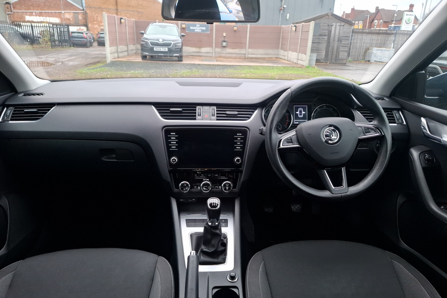 Used Skoda Octavia 2017 for sale - 76966295: Photo 2