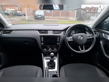 Used Skoda Octavia 2017 for sale - 76966295: Photo