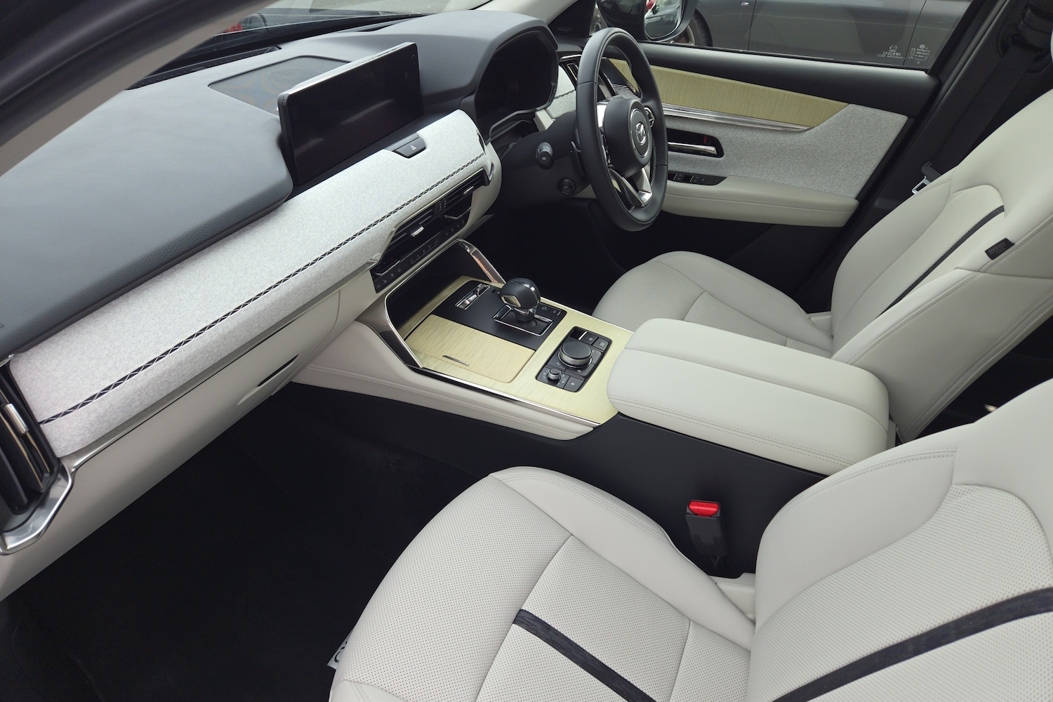 Used Mazda CX-60 2025 for sale - 77157696: Photo 6