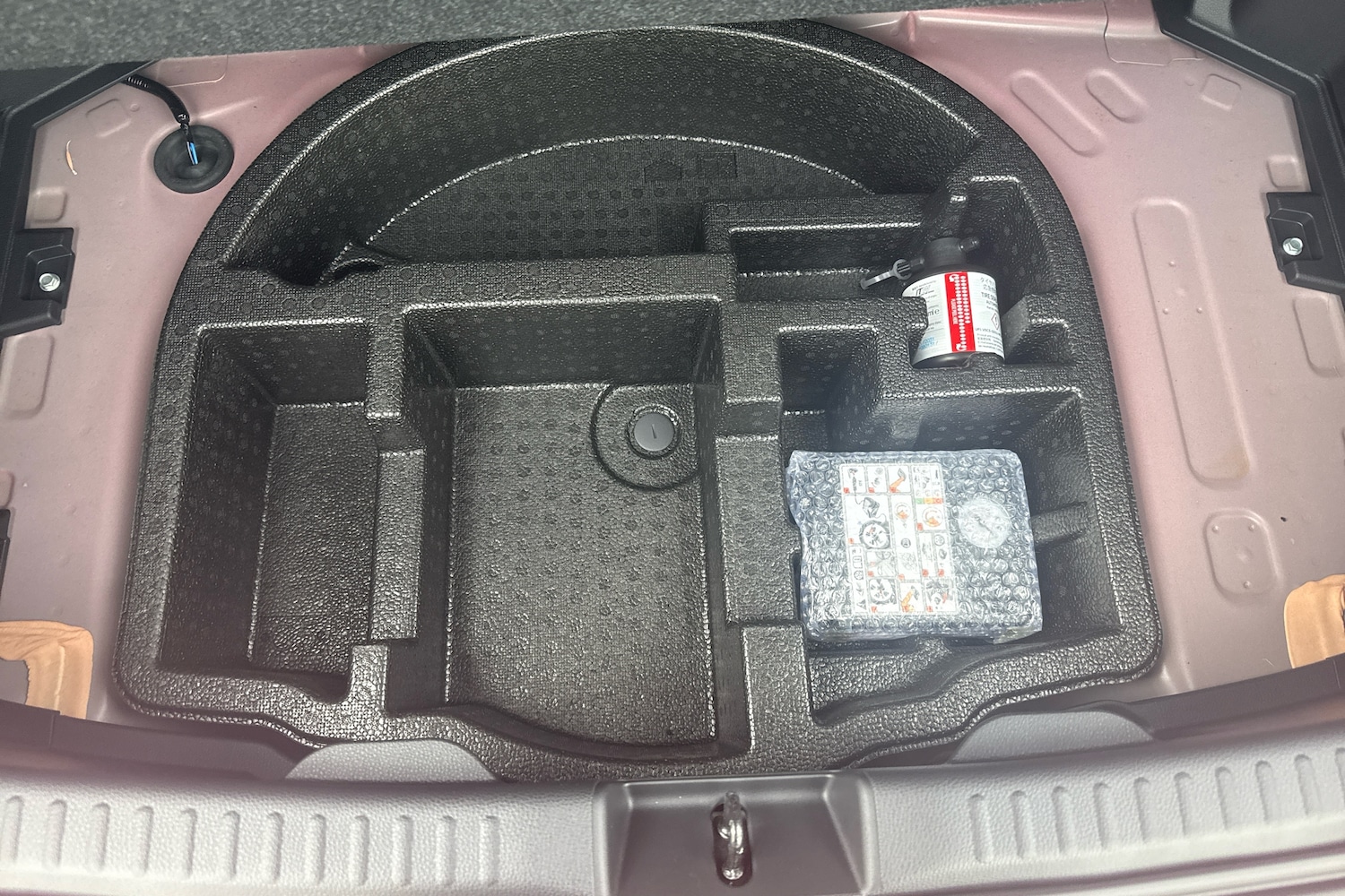 Used Mazda Mazda2 HYBRID 2025 for sale - 76678731: Photo 18