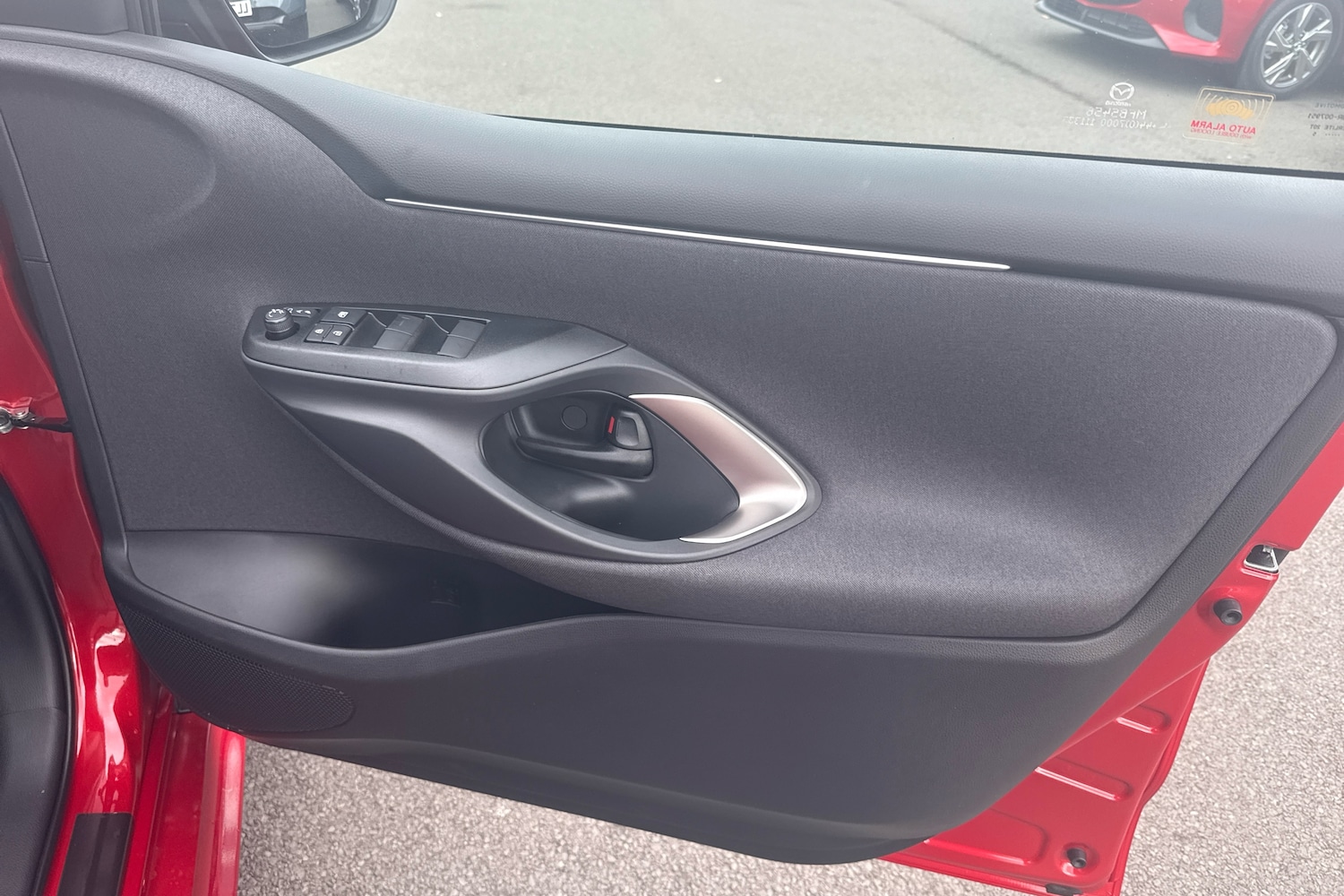 Used Mazda Mazda2 HYBRID 2025 for sale - 76678731: Photo 22