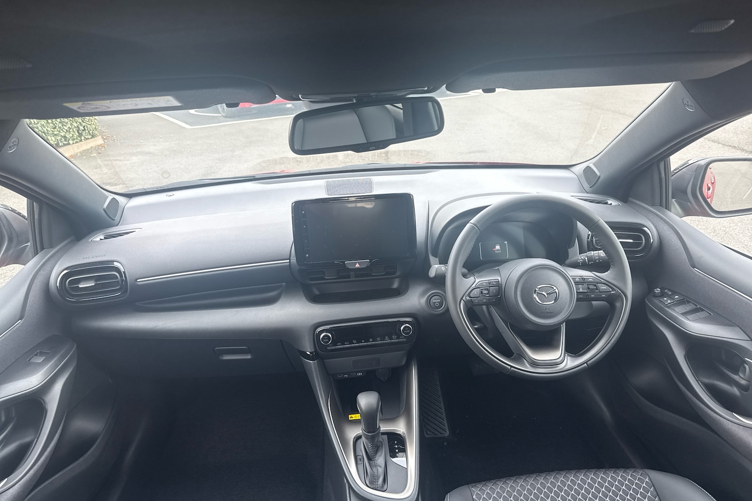 Used Mazda Mazda2 HYBRID 2025 for sale - 76678731: Photo 3