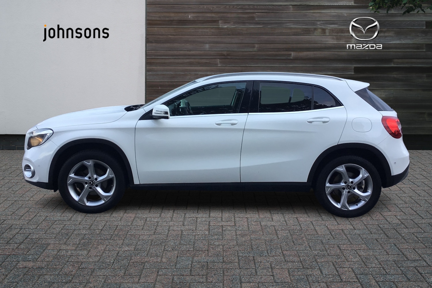 Used Mercedes-Benz GLA 2019 for sale - 76673762: Photo 9